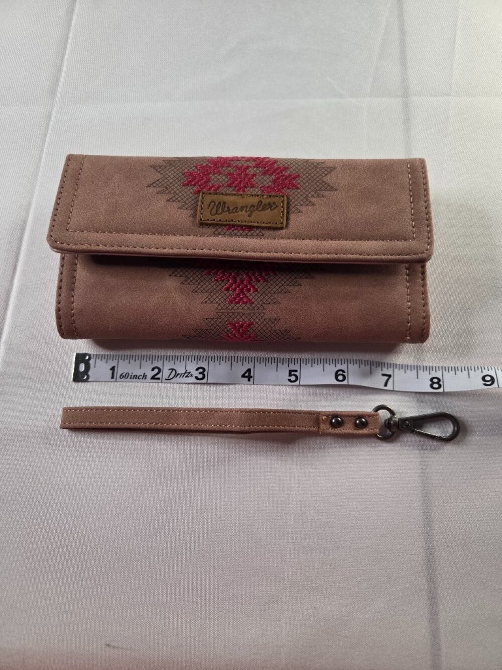 Wrangler Aztec Wallet WG218 Dusty‎ Rose/Pink Western Embroidered Wristlet Clutch
